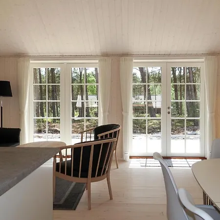 Holiday home Lovely In With Wifi Nexo