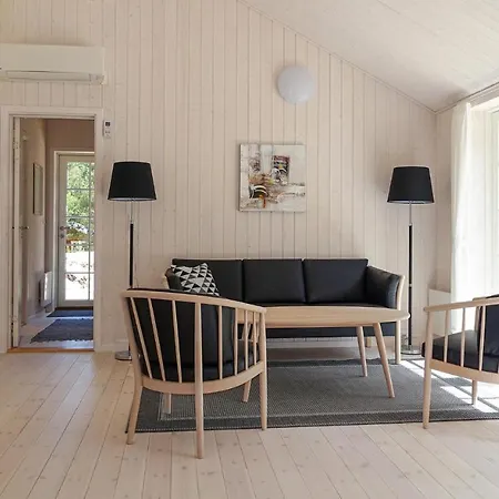 Lovely In With Wifi Holiday home *