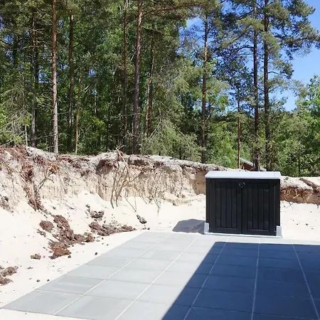 Lovely In With Wifi Holiday home *